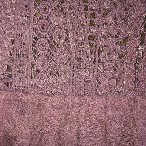 Light purple blouse - Picture 2 of 3